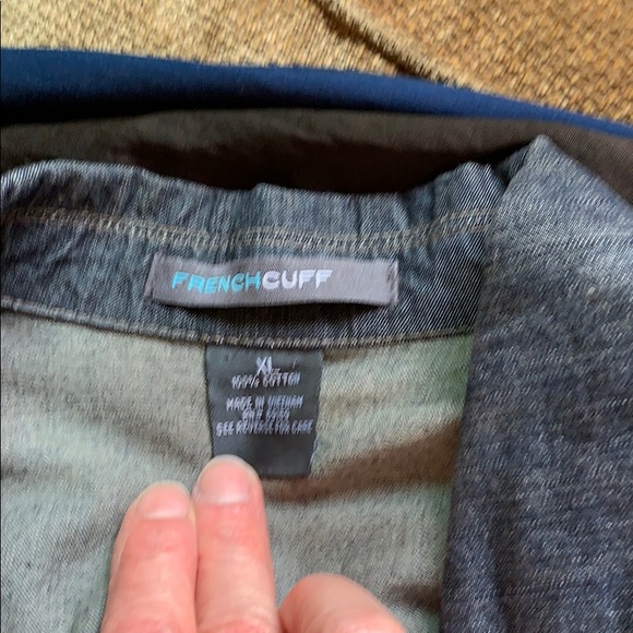 Jean jacket - Picture 2 of 5